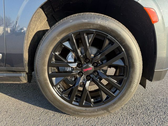 used 2021 GMC Yukon car, priced at $44,718