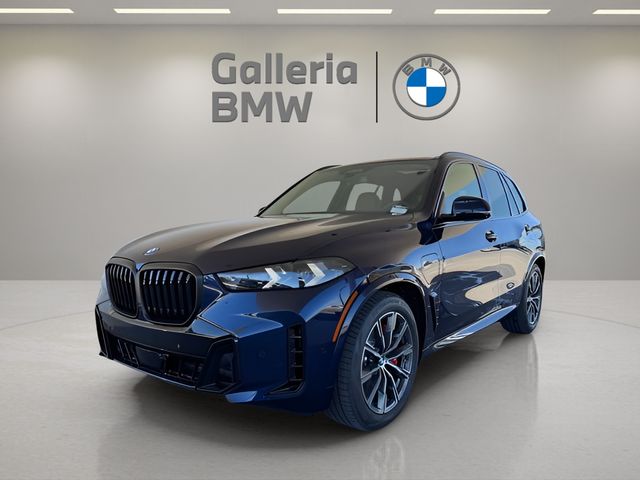 2026 BMW X5 50e's photo