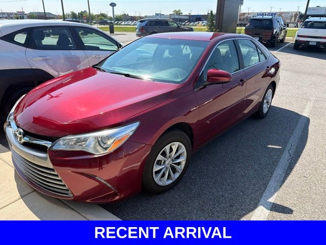 Red (Ruby Flare Pearl) 2017 Toyota Camry Sedan Front-Wheel Drive 6-Speed Automatic
