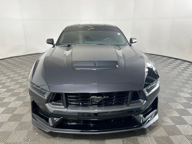 2024 Ford Mustang Dark Horse 9