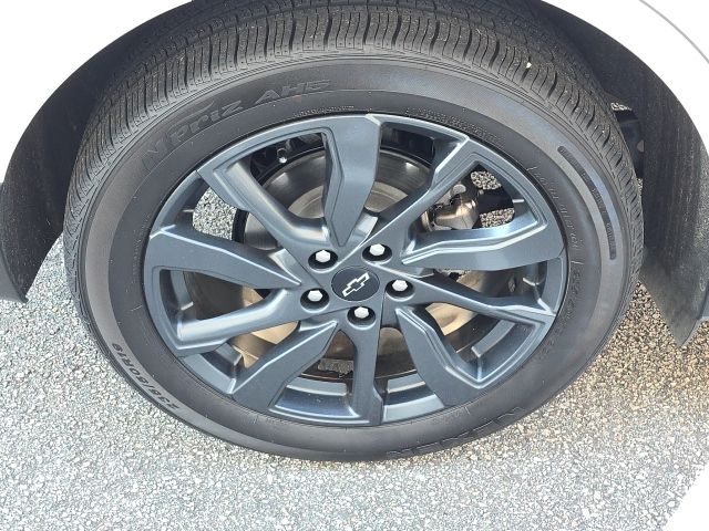 2022 Chevrolet Equinox RS:167939A2A