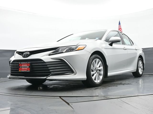 2024 Toyota Camry LE 32