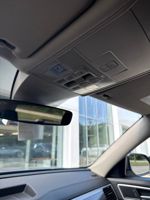 2021 Volkswagen Atlas SEL Silver at Bob Ruth Ford