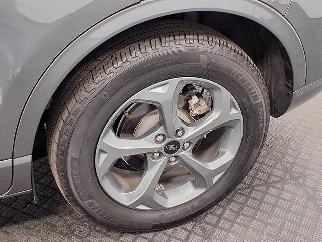 2024 Ford Escape - Image 30