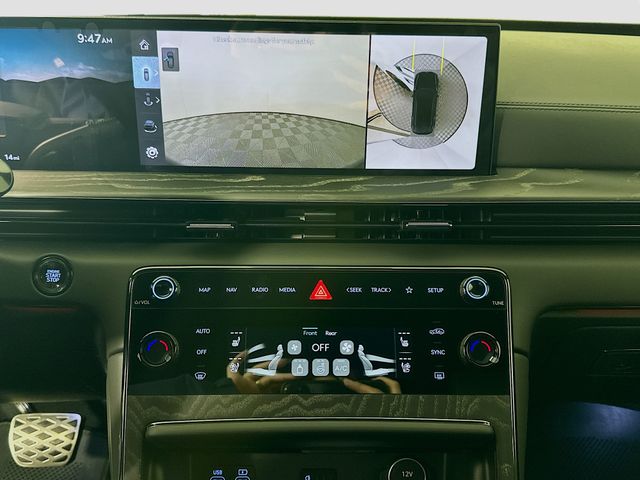 Thumbnail: 2026 Genesis GV80 - 13