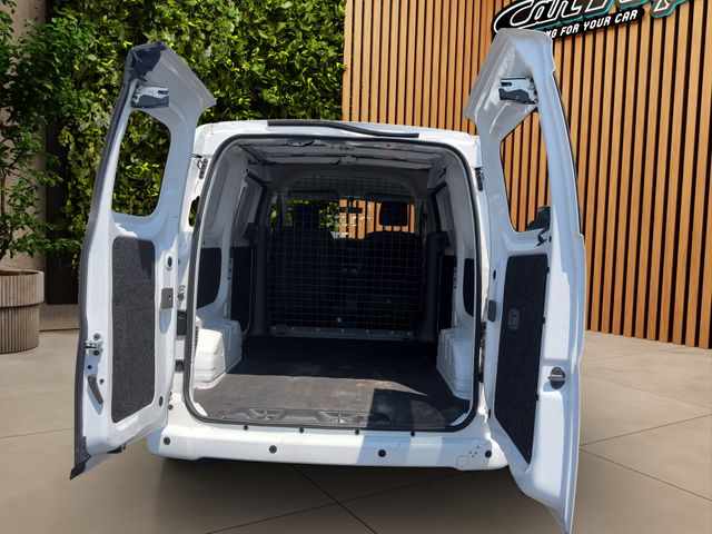 2020 Nissan NV200 Thumbnail