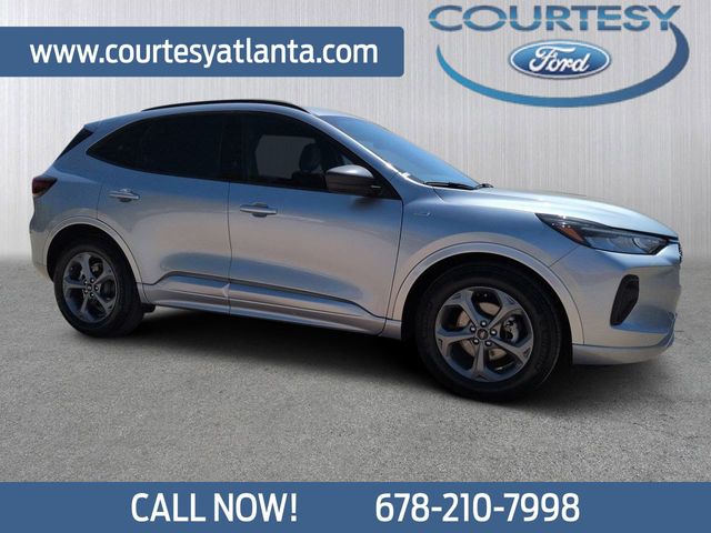 Silver Metallic 2023 Ford Escape ST-Line FWD SUV / Crossover Front-Wheel Drive 8-Speed Automatic