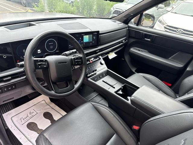 2025 Hyundai Santa Fe - Image 11
