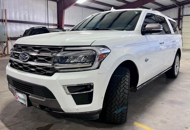 Used 2022 White Ford King Ranch image 7