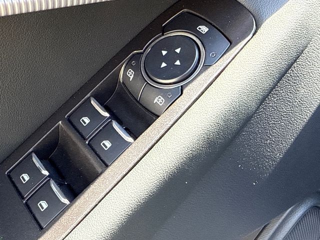 New 2026 White Ford ST-Line image 21