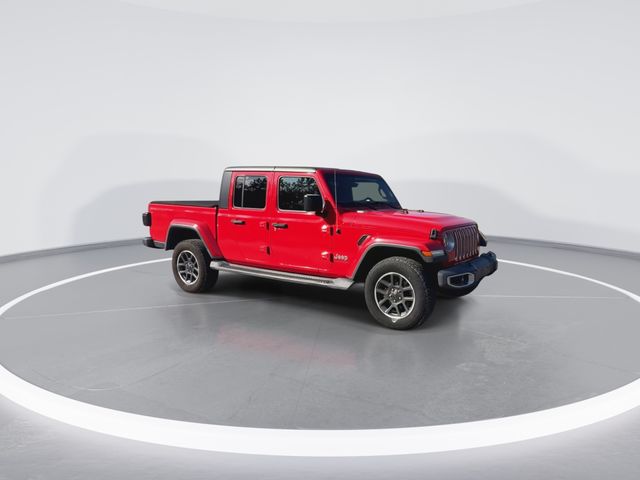 Used 2021 Red Jeep Overland image 2