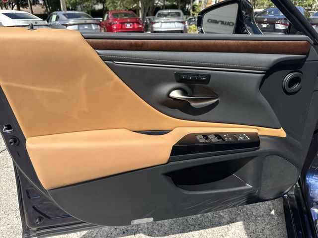 2025 Lexus ES - $43,998
