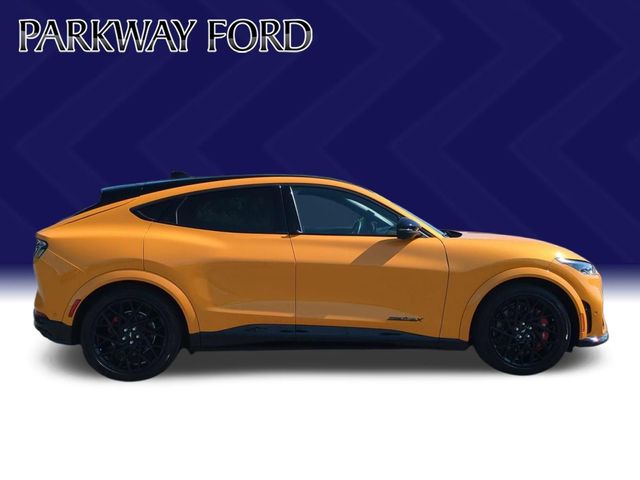 Used 2023 Orange Ford GT image 6