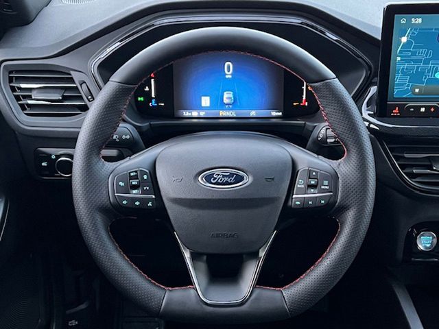 2025 Ford Escape ST-Line photo