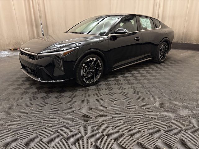 2025 Kia K4 GT-Line - Image 4