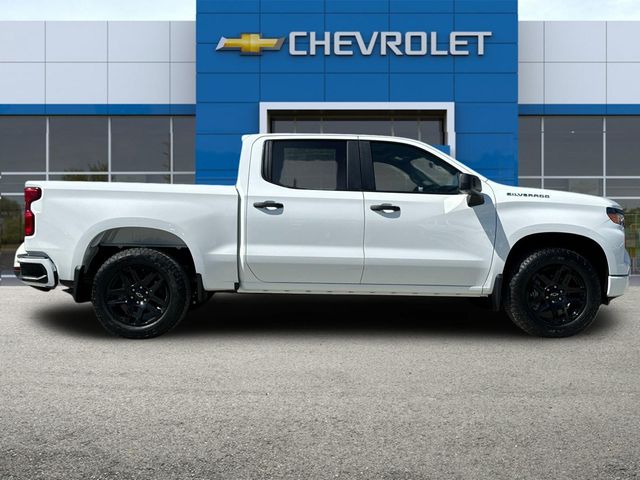 2024 Chevrolet Silverado 1500 Custom 4