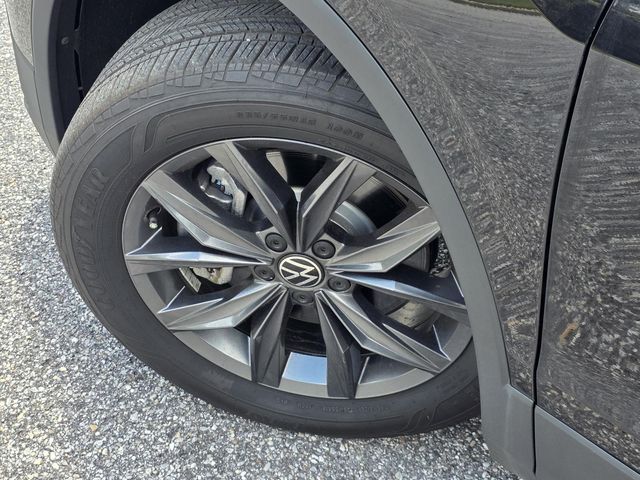 Used 2024 Volkswagen Tiguan SUV