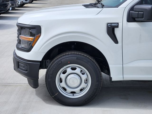 2025 Oxford White Ford F-150 XL RWD Truck