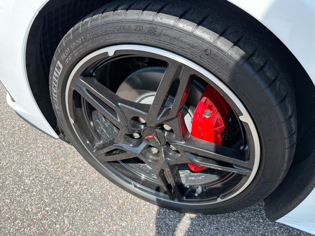Used 2024 White Chevrolet Stingray image 14
