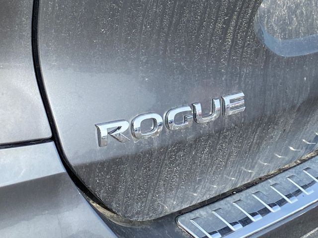 2018 Nissan Rogue S 9