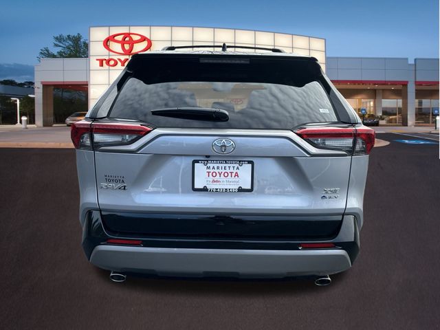 2025 Toyota RAV4 Hybrid XSE 27