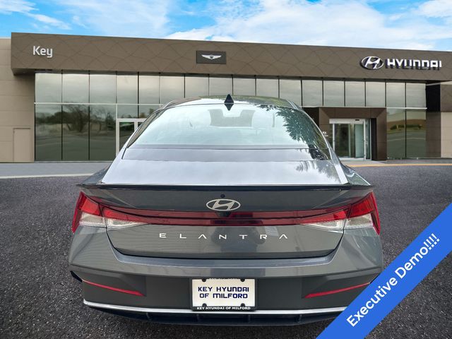 2025 Hyundai Elantra