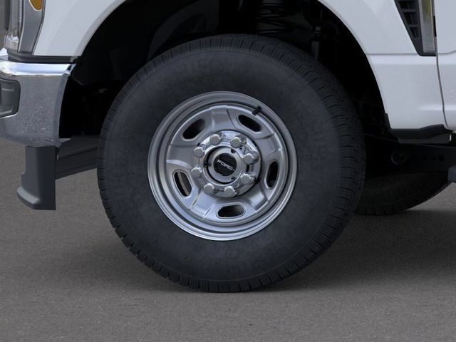 New 2026 Oxford White Ford F-250® XL image 19