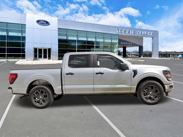 View vehicle photo 5