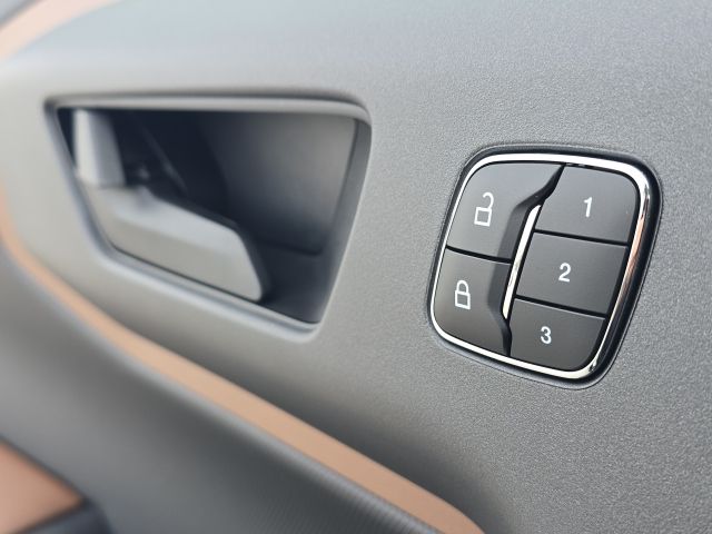 2024 Ford Bronco Sport Badlands:B02165