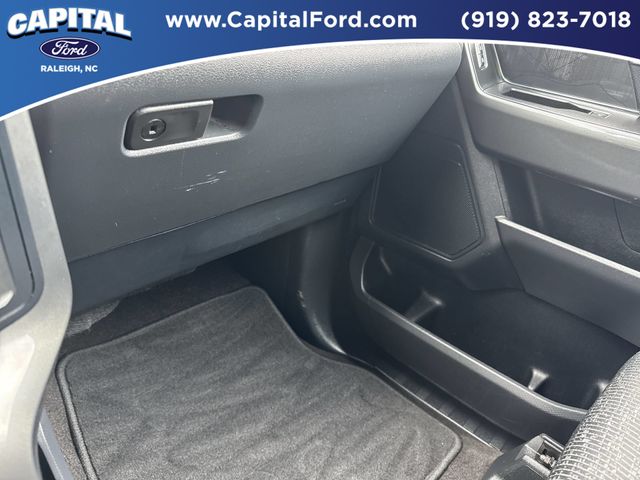 Used 2023 Gray Ford XLT image 27