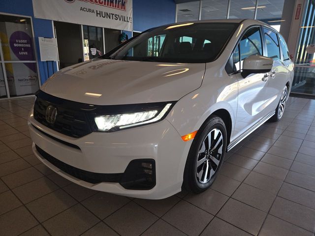 Used 2025 Honda Odyssey Van