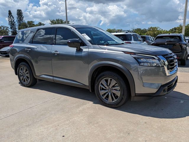 Gray (Gun Metallic) 2023 Nissan Pathfinder SUV / Crossover Front-Wheel Drive 9-Speed Automatic