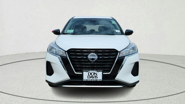 2025 Nissan Kicks Play