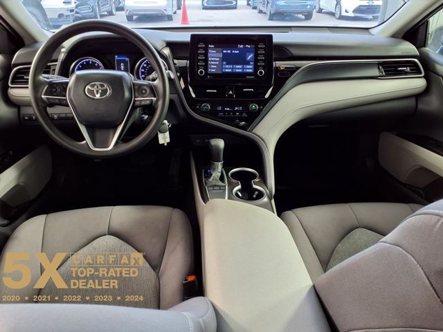 2024 Toyota Camry LE photo