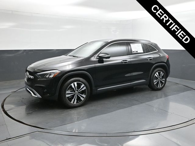 Night Black 2025 Mercedes-Benz GLA SUV / Crossover Front-Wheel Drive 8-Speed Dual Clutch