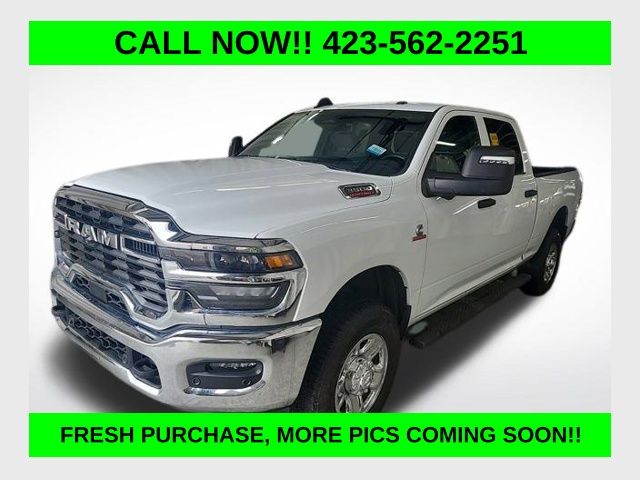 2025 RAM 3500 Tradesman Crew Cab 4WD