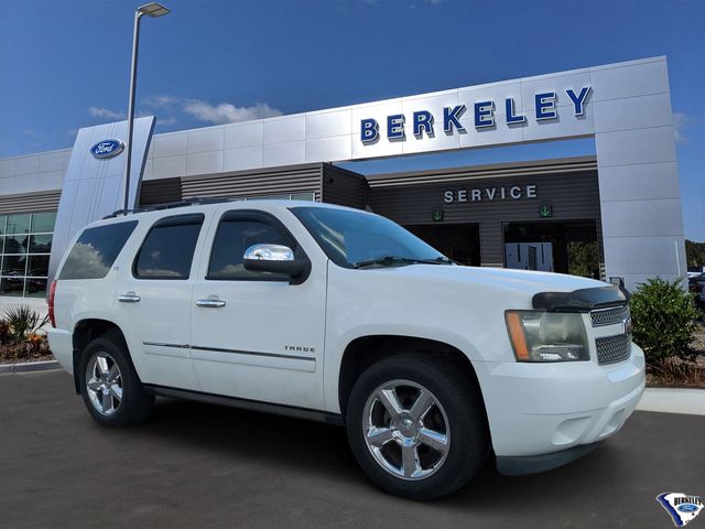 Summit White 2011 Chevrolet Tahoe LTZ RWD SUV / Crossover 4X2 6-Speed Automatic Overdrive