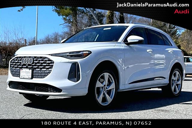 2025 Audi Q5 quattro Premium Plus 40 TFSI