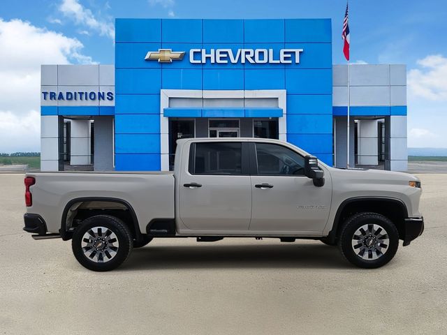 2026 Chevrolet Silverado 2500HD Custom - 9