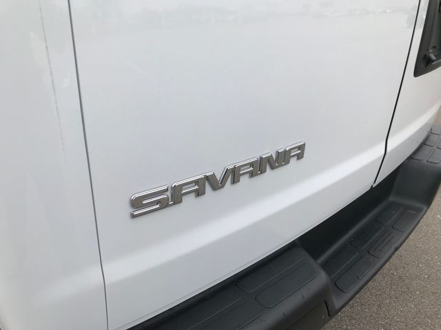 2022 GMC Savana 2500 Work Van 9