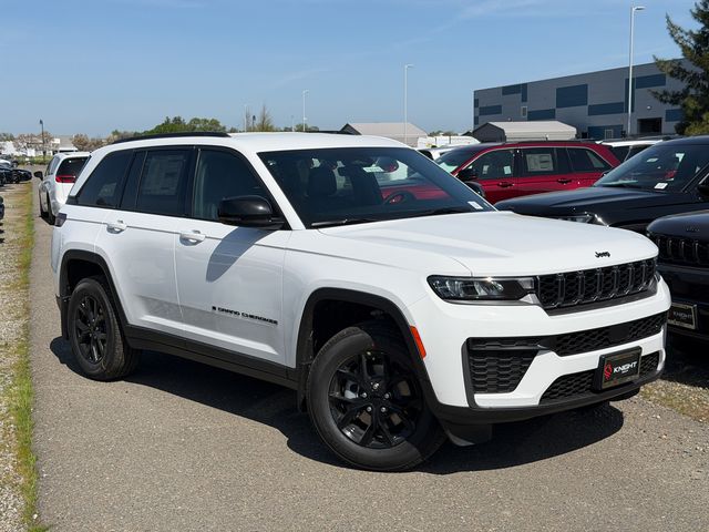 new 2026 Jeep Grand Cherokee car, priced at $37,455