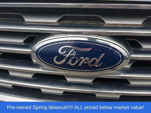 Used 2020 White Ford SEL image 12