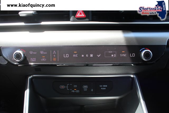 New 2026 Kia Carnival MPV Van