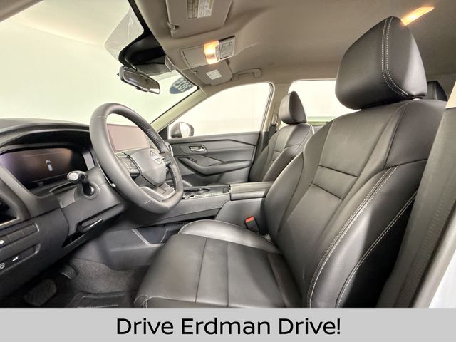 Used 2025 Nissan Rogue SUV