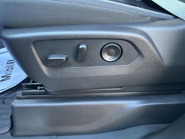 2026 Chevrolet Silverado 1500 - Image 24