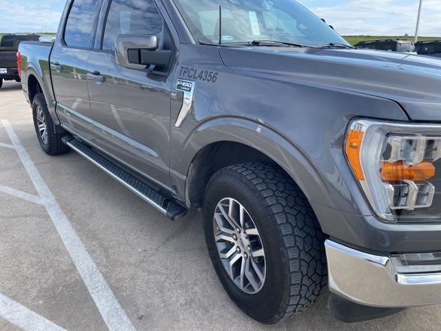 Carbonized Gray Metallic 2022 Ford F-150 Lariat SuperCrew 4WD Pickup Truck Four-Wheel Drive Automatic