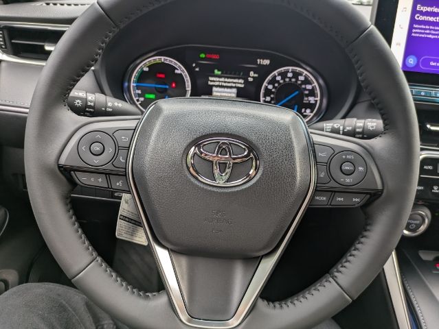 2024 Toyota Venza XLE 15