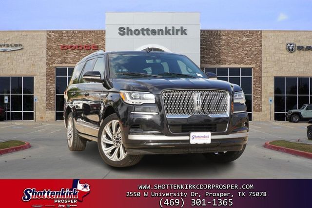 2023 Lincoln Navigator Reserve 4WD's photo