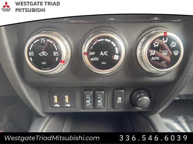 MitsubishiOutlander Sport18