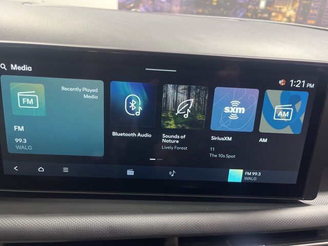Used 2025 Gray Hyundai SEL image 16